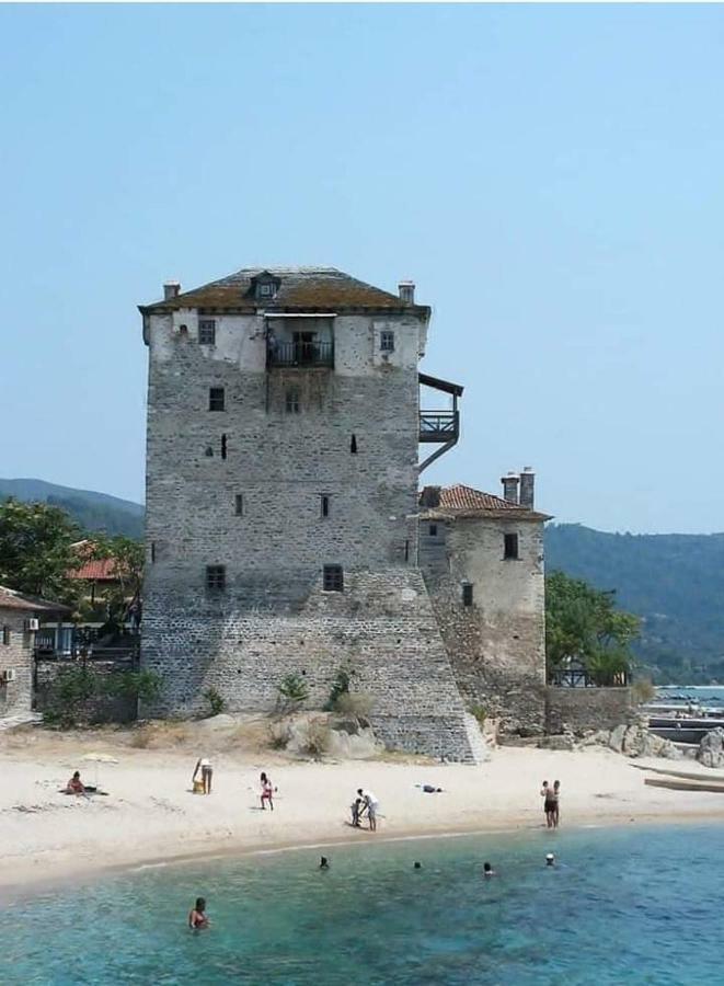 Mary'S House Villa Ouranoupoli Exterior photo